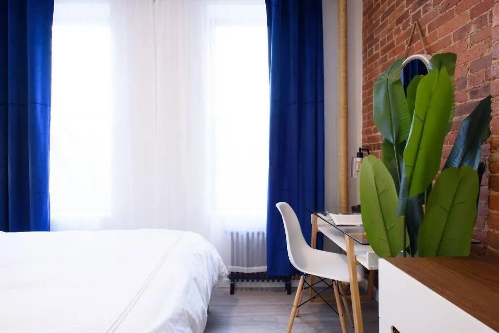 240-11 New Studio Prime Upper East W&D New York